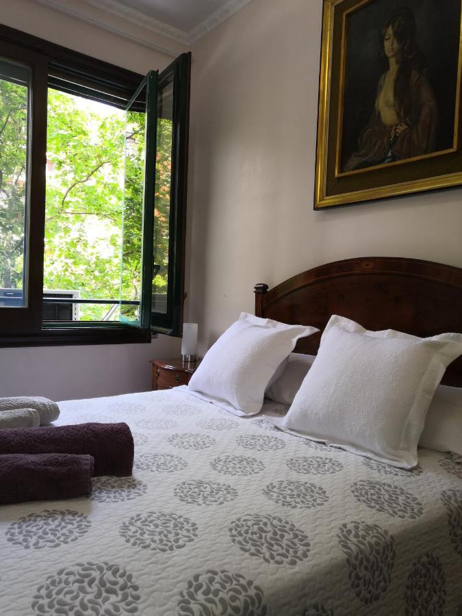 Apartamento Gran Via De Les Corts Catalanes Barcelona Buitenkant foto