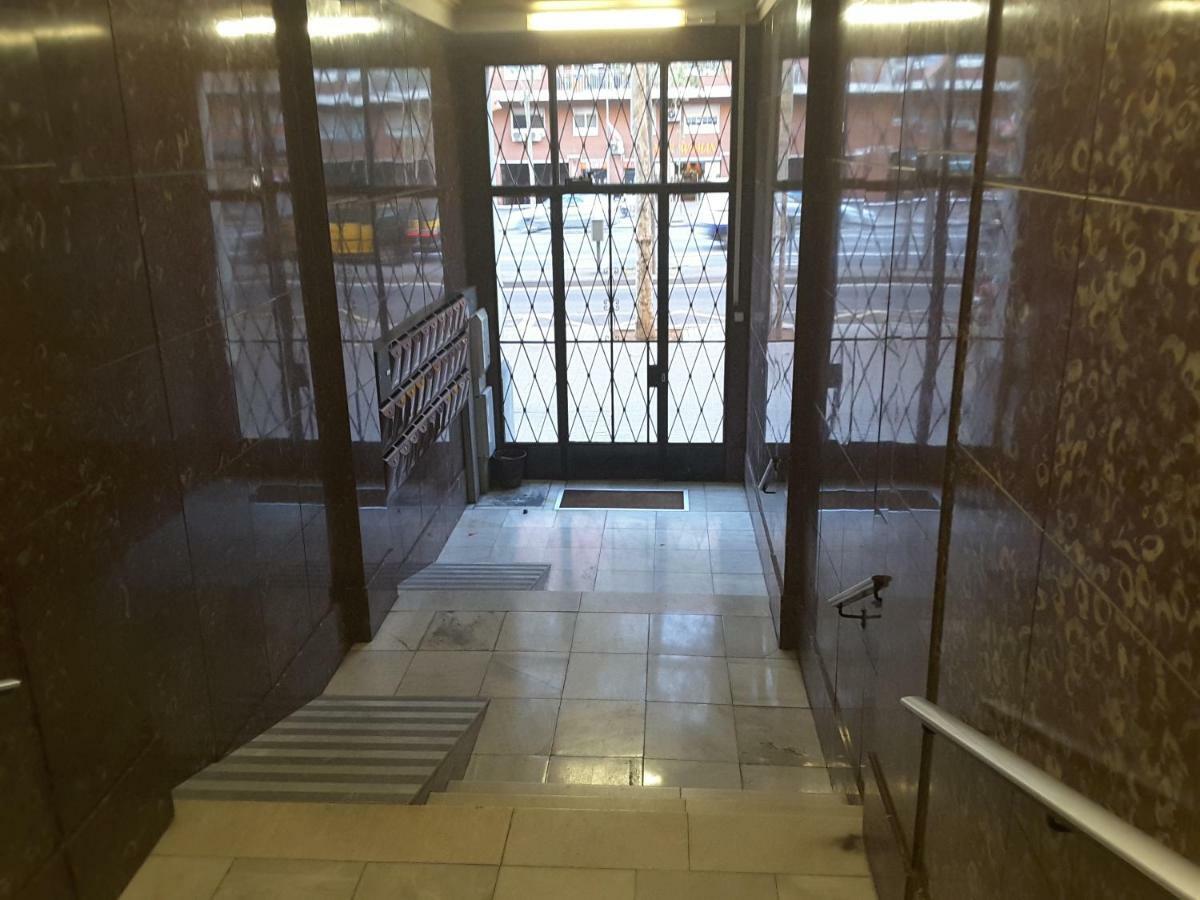 Apartamento Gran Via De Les Corts Catalanes Barcelona Buitenkant foto