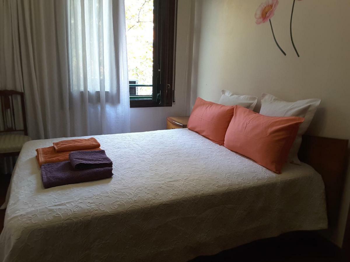 Apartamento Gran Via De Les Corts Catalanes Barcelona Buitenkant foto